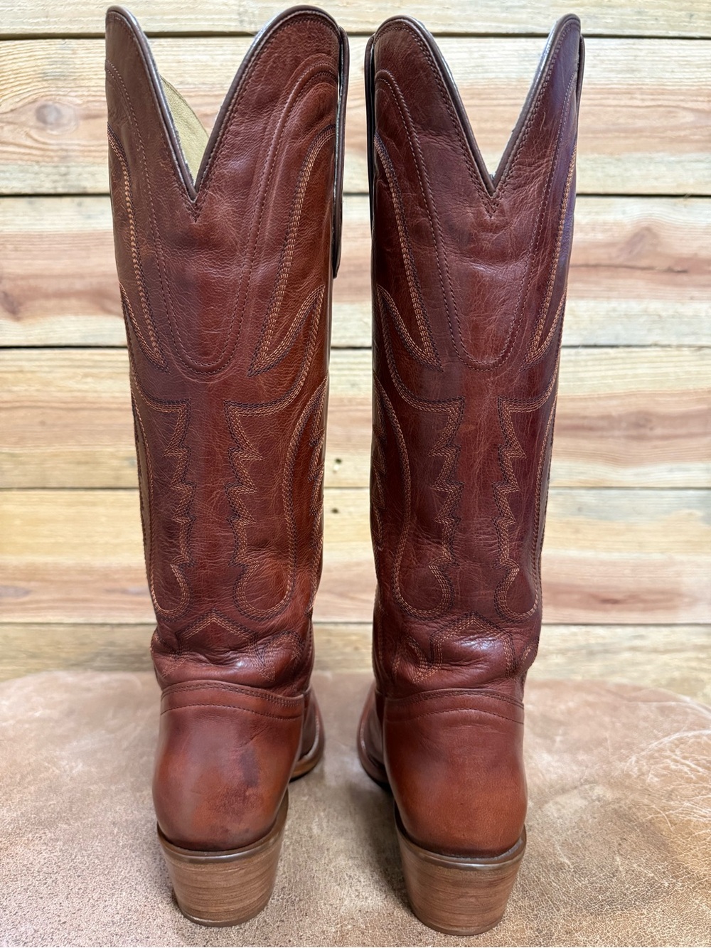 TONY LAMA JESS SNIP TOE WOMEN’S COWGIRL BOOTS, Cognac Brown, Size 8.5 B - Picture 4 of 8